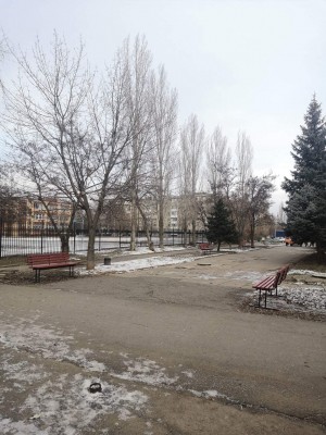 Сквер в  21 округе продолжает приображаться 